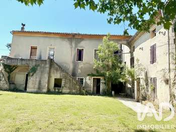 Immeuble 900 m² · à Montboucher-sur-Jabron · 900 m² · 299 000 €