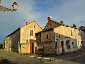 Vente Immeuble 8 piècesMontreuil-Bellay