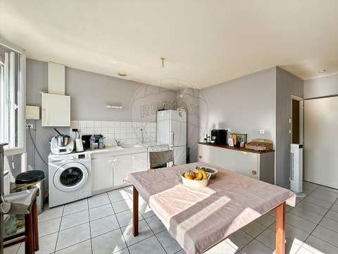 Immeuble 8 pièces Immeuble 8 pièces