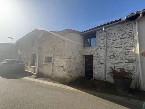 Immeuble Montrevault-sur-Evre 49