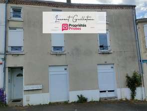 Vente Immeuble 6 piècesMortagne-sur-Sèvre