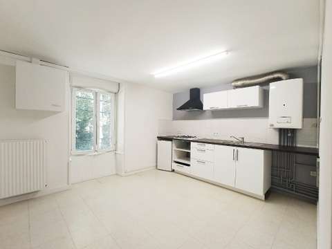 Immeuble 13 pièces