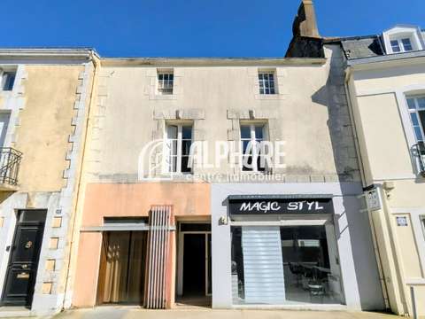 Immeuble 4 pièces Paimboeuf 44