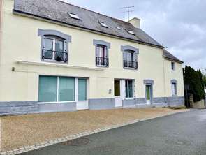 Vente Immeuble 12 piècesPlouray