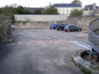 Immeuble 16 pièces