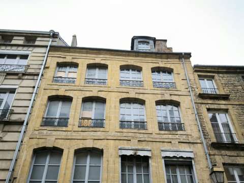 Immeuble Prix-lès-Mézières 08