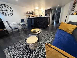 Immeuble 8 pièces