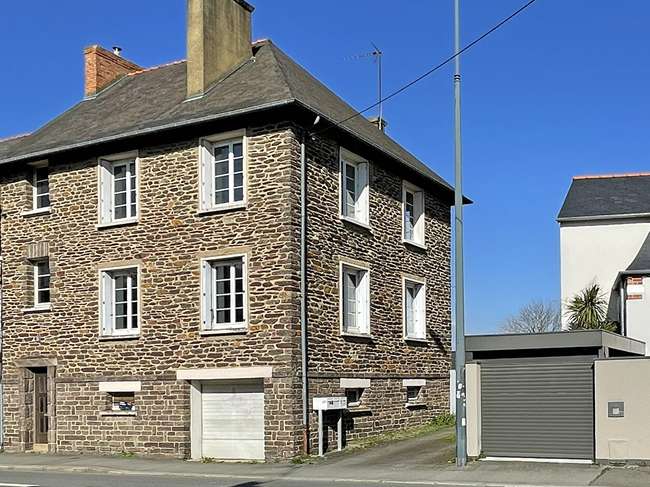 Immeuble 10 pièces 190 m² · à Rennes · 190 m² · 551 200 €