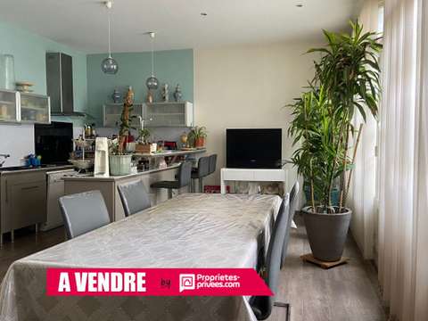 Immeuble 8 pièces Sablé-Sur-Sarthe Centre 72