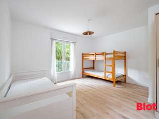 Immeuble 33 pièces