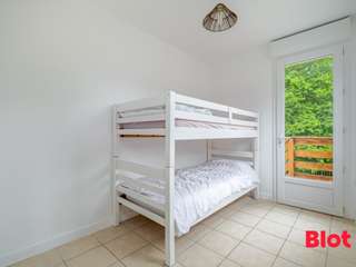 Immeuble 33 pièces