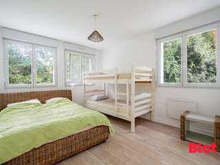 Immeuble 33 pièces