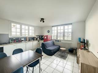 Immeuble 16 pièces