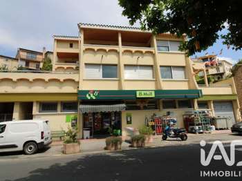 Vente ImmeubleSaint-Laurent-de-Cerdans