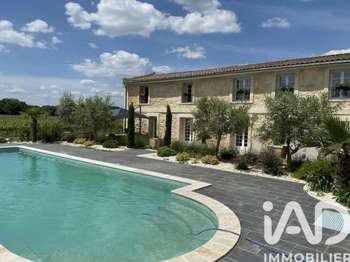 Immeuble 800 m² · à Saint-Louis-de-Montferrand · 800 m² · 1 460 000 €