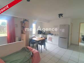 Vente ImmeubleSaint-Ouën-des-Toits