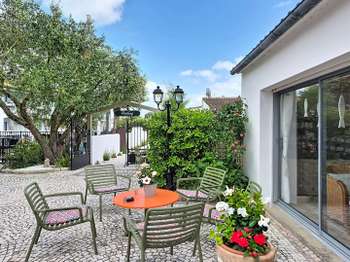 Immeuble 33 pièces Immeuble 33 pièces