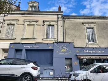 Photo Immeuble Segré-en-Anjou-Bleu