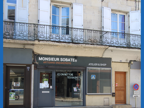 Vente ImmeubleTerrasson-Lavilledieu