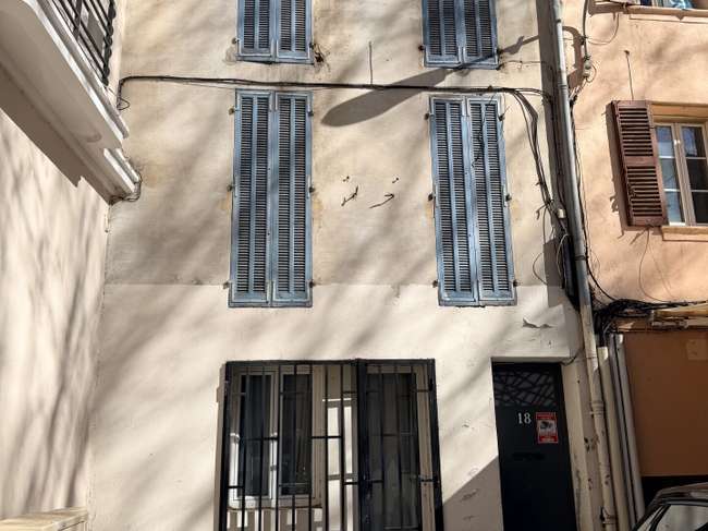 Immeuble 120 m² · à Toulon · 120 m² · 430 000 €