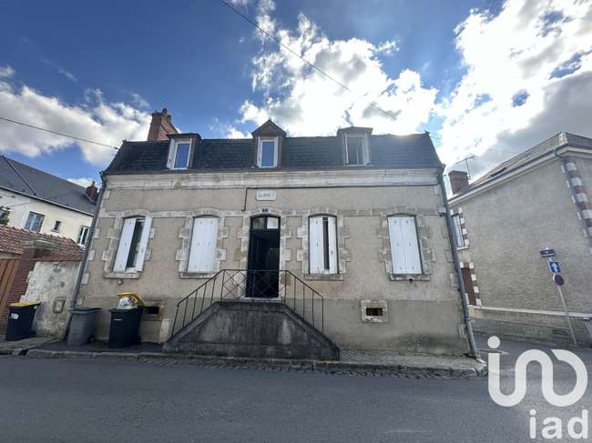 Immeuble 2 pièces 188 m² · à Vierzon · 188 m² · 280 000 €