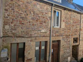 Vente ImmeubleVilledieu-les-Poeles