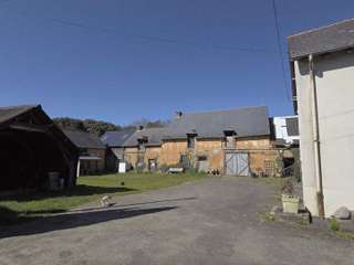 Longère et corps de ferme 6 pièces