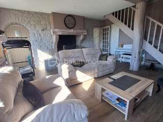 Longère et corps de ferme 8 pièces