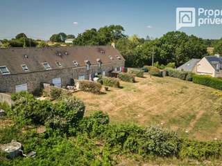 Longère et corps de ferme 20 pièces