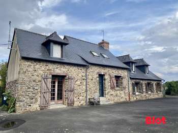 Photo Longère et corps de ferme Bais