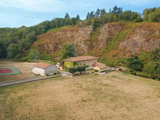 Longère et corps de ferme 16 pièces