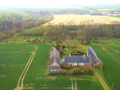 Longère et corps de ferme 5 pièces