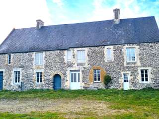 Longère et corps de ferme 5 pièces