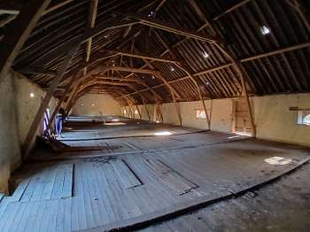 Longère et corps de ferme 1 pièce Longère et corps de ferme 1 pièce