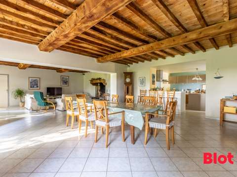 Longère et corps de ferme 7 pièces