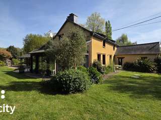 Longère et corps de ferme 8 pièces