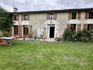 Longère et corps de ferme 5 pièces