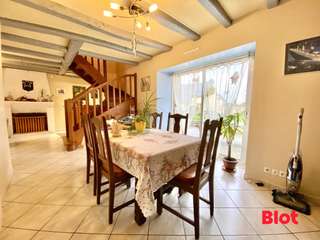 Longère et corps de ferme 6 pièces