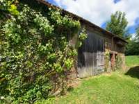Longère et corps de ferme 4 pièces Longère et corps de ferme 4 pièces