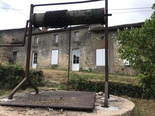 Longère et corps de ferme 6 pièces