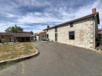 Vente Longère et corps de ferme 6 chambresBressuire