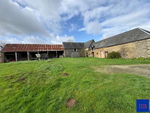 Longère et corps de ferme 10 pièces