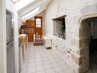 Longère et corps de ferme 8 pièces