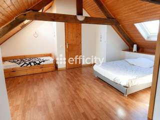 Longère et corps de ferme 8 pièces