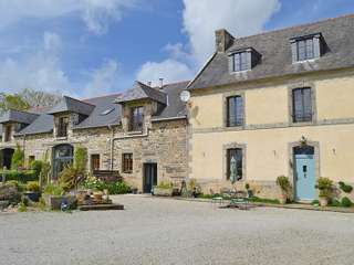 Longère et corps de ferme 17 pièces