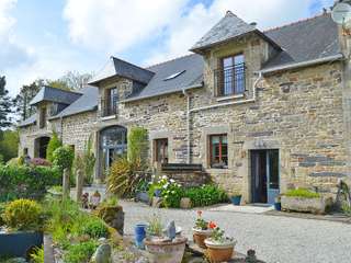 Longère et corps de ferme 17 pièces