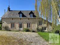 Longère et corps de ferme 12 pièces Longère et corps de ferme 12 pièces