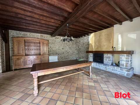 Longère et corps de ferme 5 pièces