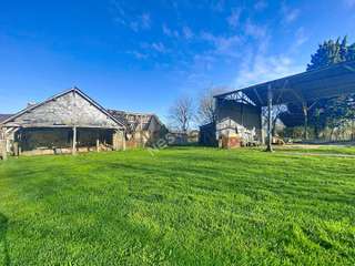 Longère et corps de ferme 7 pièces