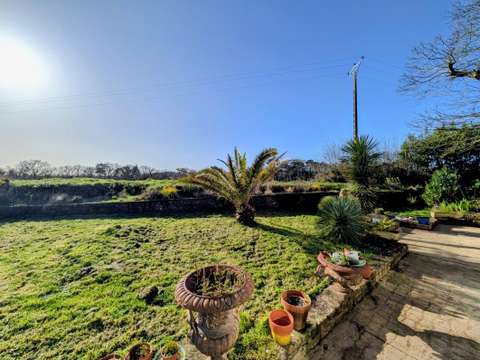 Longère et corps de ferme 8 pièces